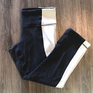Lululemon crop leggings